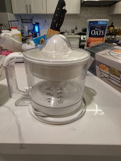 Electric Citrus Juicer