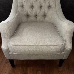 Madison Park Qwen Button Tufted Accent Chair 