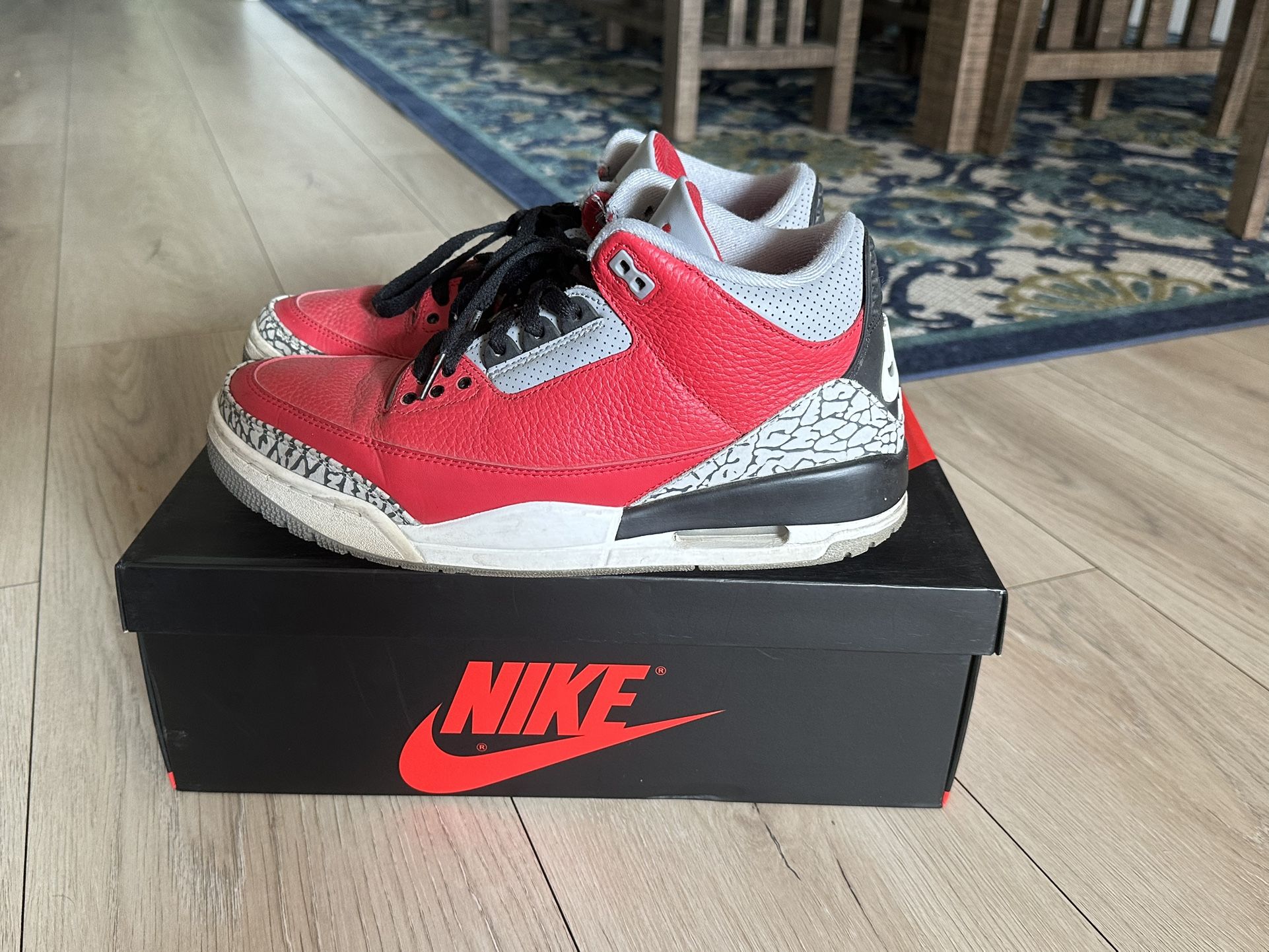 Jordan 3 Retro SE Unite Size: US M 10. Used in great condition