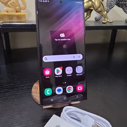 Unlocked Samsung Galaxy S22 Ultra 
