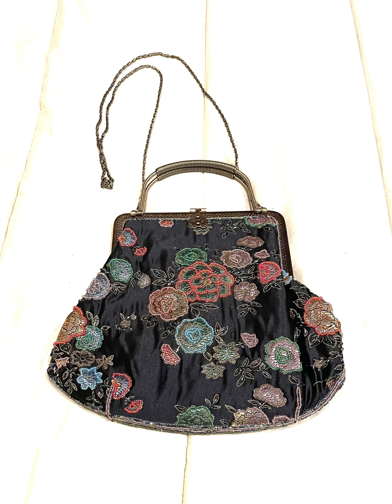New Vntg Look Bead Embroidered Bag