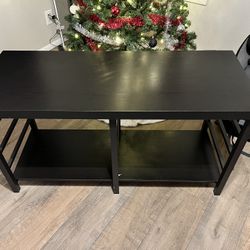 TV stand/Media console 
