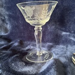 Sunflower Etched Elegant Crystal Wine Glass