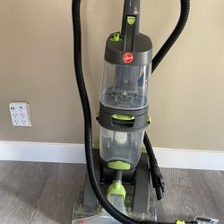 HOOVER Power Force Compact Turbo Bagless Vacuum