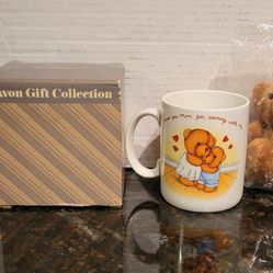 Vintage  AVON-Teddy Bear Hug Mug MOTHER. Never Used. Bear In  plastic. 