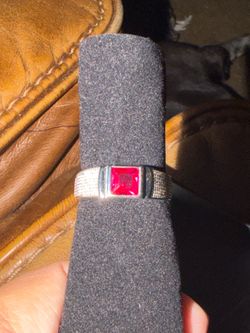 Men’s ruby and Moissanite ring sz 10