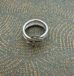 Vintage Designer Leonore Doskow Sterling Silver Ring size 8 In great condition  Marked