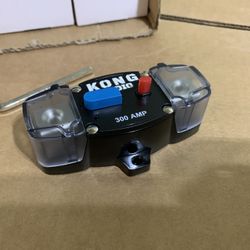 Brand New 300amp Car Audio Circuit Breaker Fuse 0 Gauge / 4 Gauge  $20 Each  