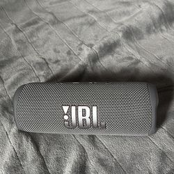 JBL Flip 6