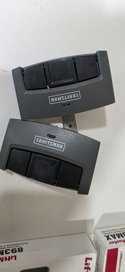 Craftsman remote control garage door opener
