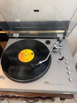 Toshiba RS355 Turntable