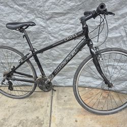 Micargi Cross 700c Road bike