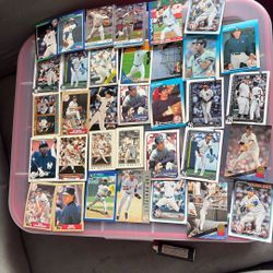 Live Near Home Town Pizza Plus Will Sell MLB Card One At Time No Lot Yankees