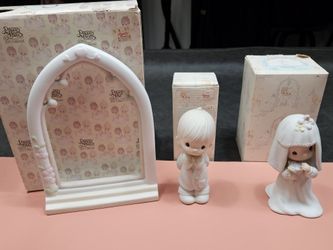 Precious Moments, Bride, Groom And Archway Set