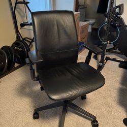 Steelcase Think Chair in Black Leather