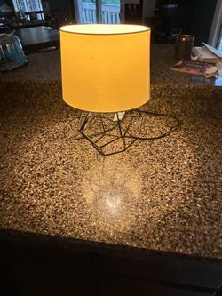 Modern Black Geometric Table Lamp