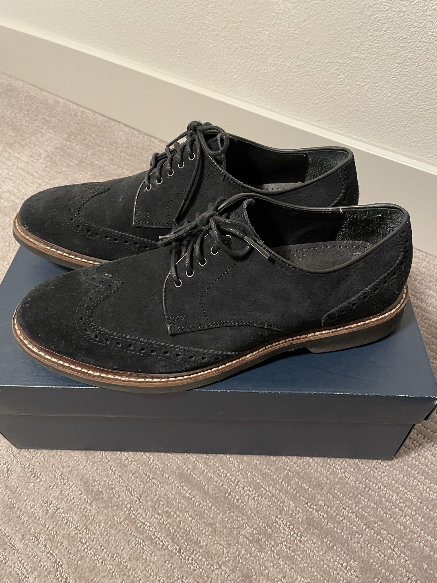 Size 9.5 Black Suede Cole Haans