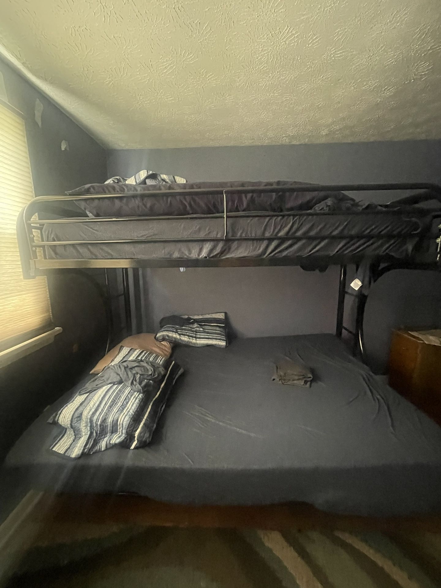 Kids, Black Metal Bunkbed With Queen, Futon Mattress, And Twin Mattress