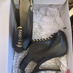 Aldo Heels (Black with Gold)