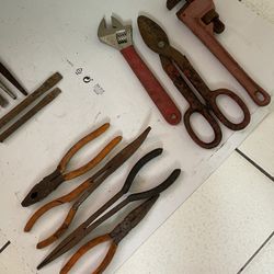 Box Of Misc Tools 