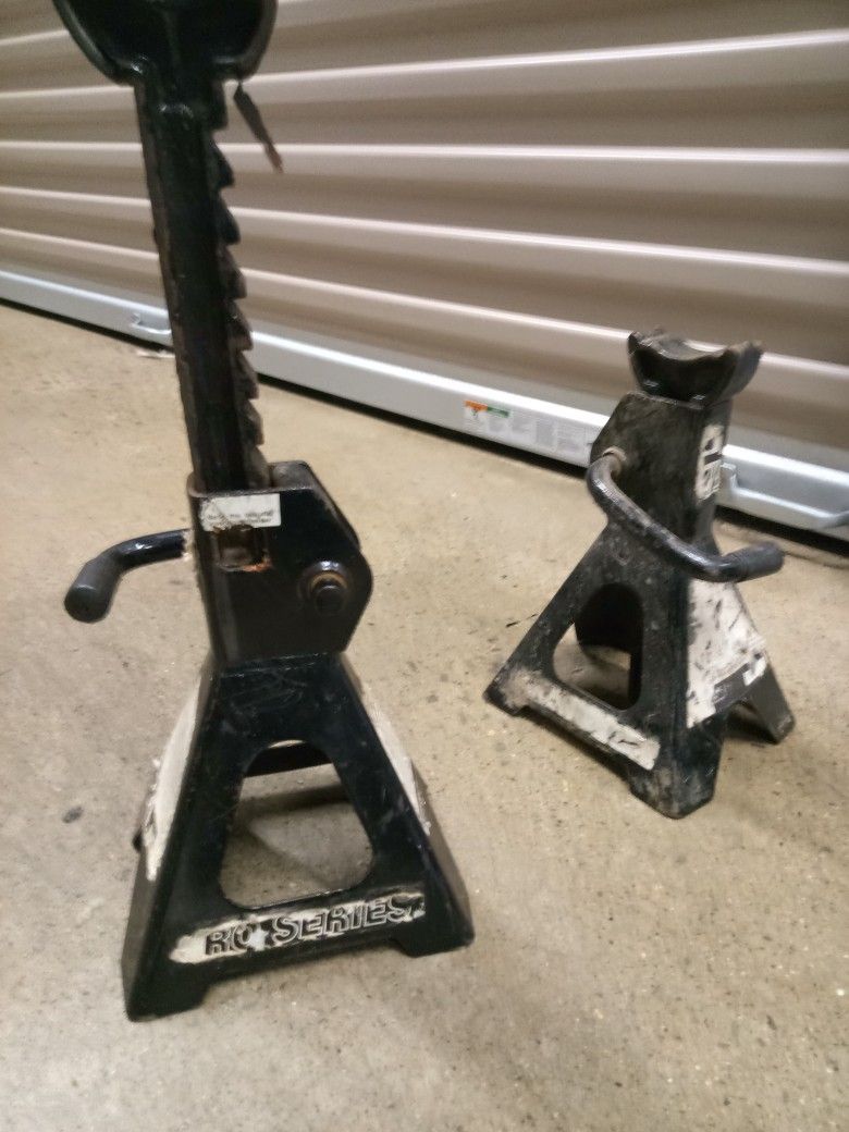 Jack Stands