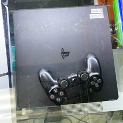 Sony PS4 Slim