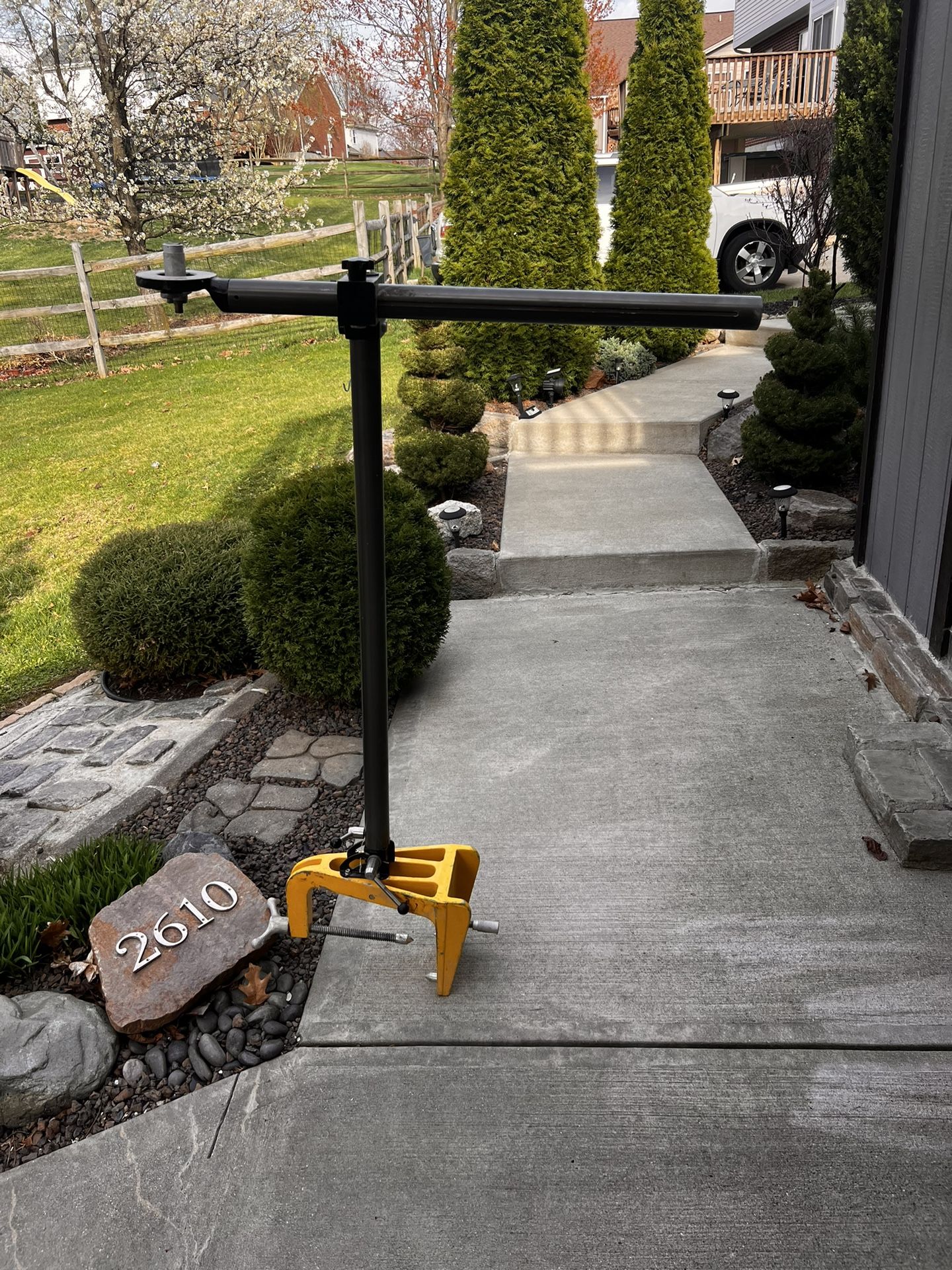Manhole Transit Mount