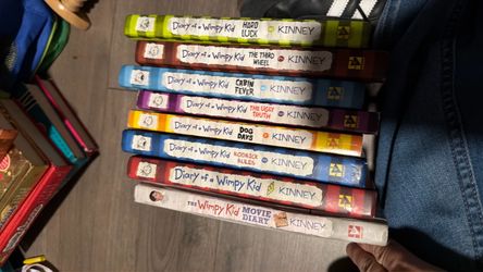 Books diary of a wimpy kid