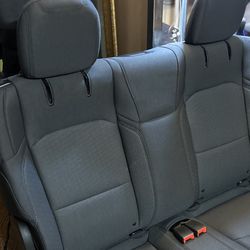2022 JEEP SEATS “Haven’t BEEN USED”  Price can Be Negotiated