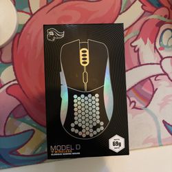 Glorious wireless mouse model D