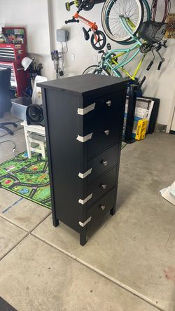 Free dresser