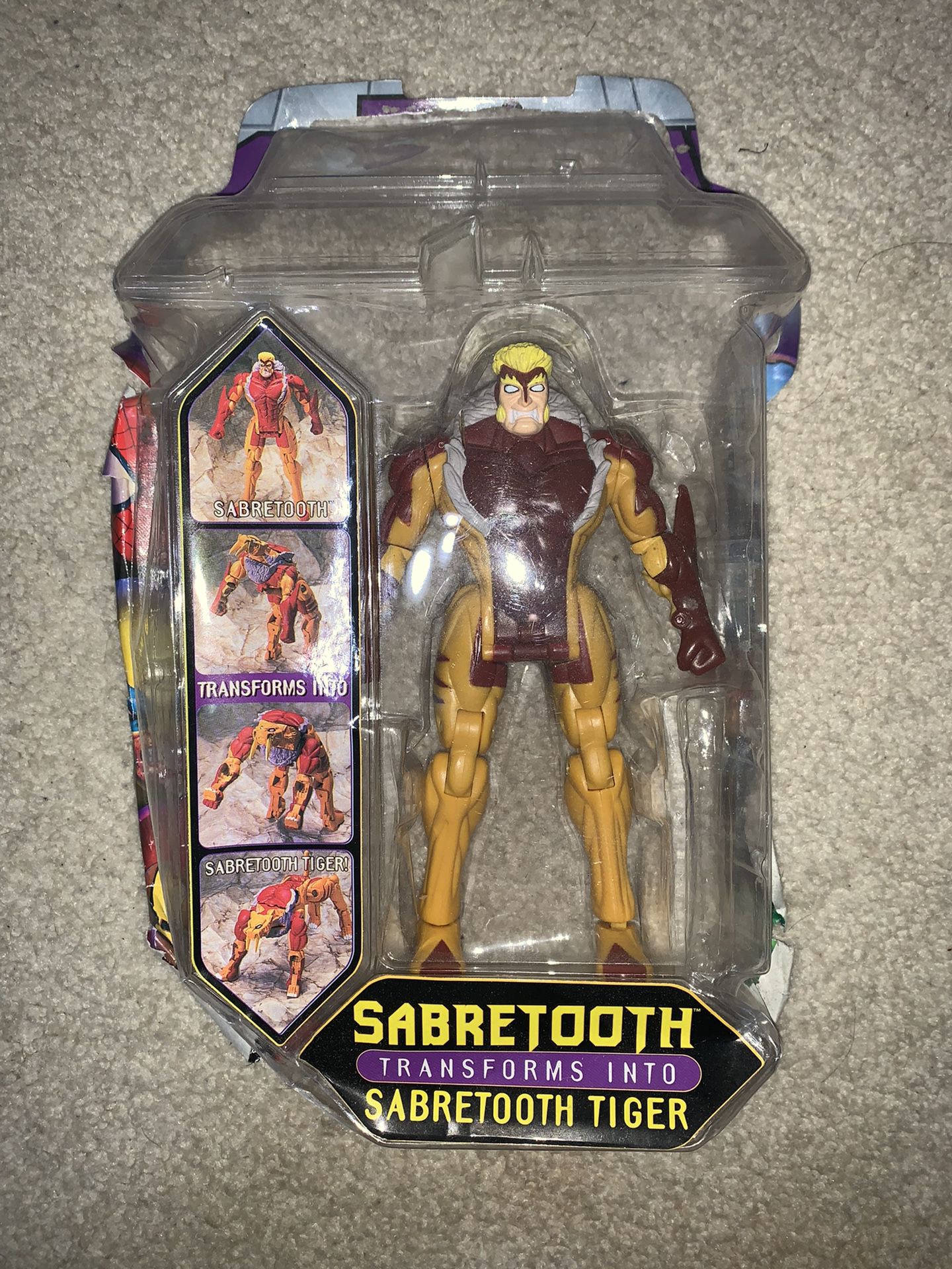 Marvel X-Men Shape Shifters Sabretooth Action Figure Toy Biz