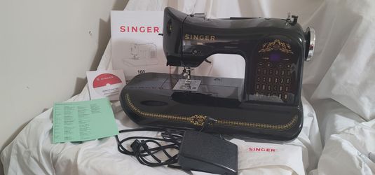Vintage Singer Sewing machine