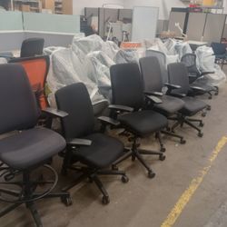 Steelcase Amias