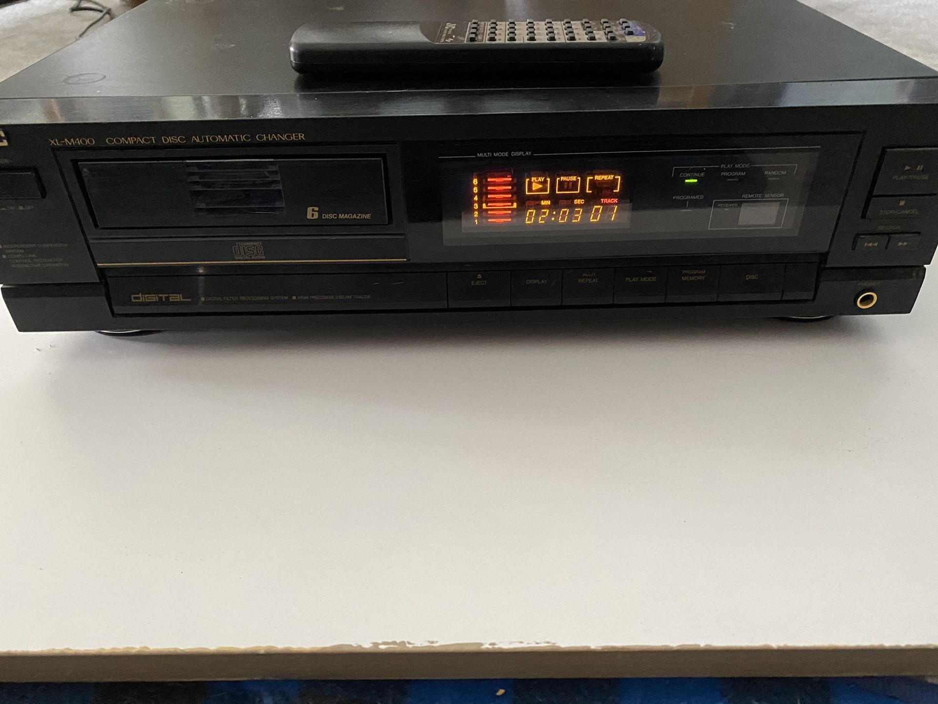 JVC 6 CD Player