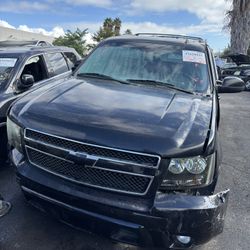 2010 Chevy Suburban - PARTS ONLY