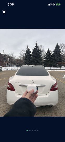 Nissan Maxima 2010 Taillights