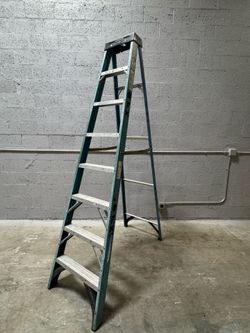 Werner 8’ fiberglass ladder for sale