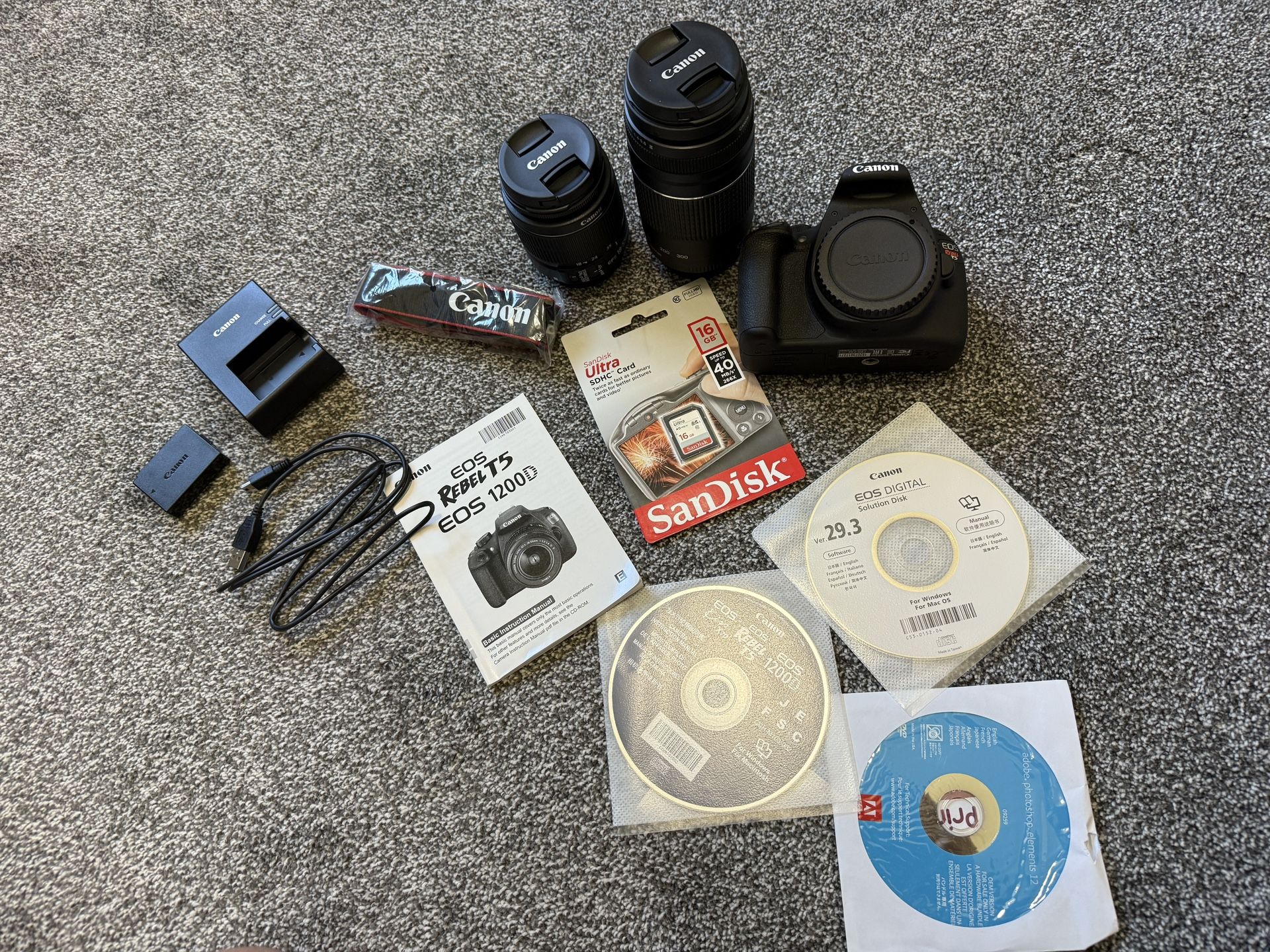 Open Box Never Used Canon T5 Bundle (650) Dollar Value