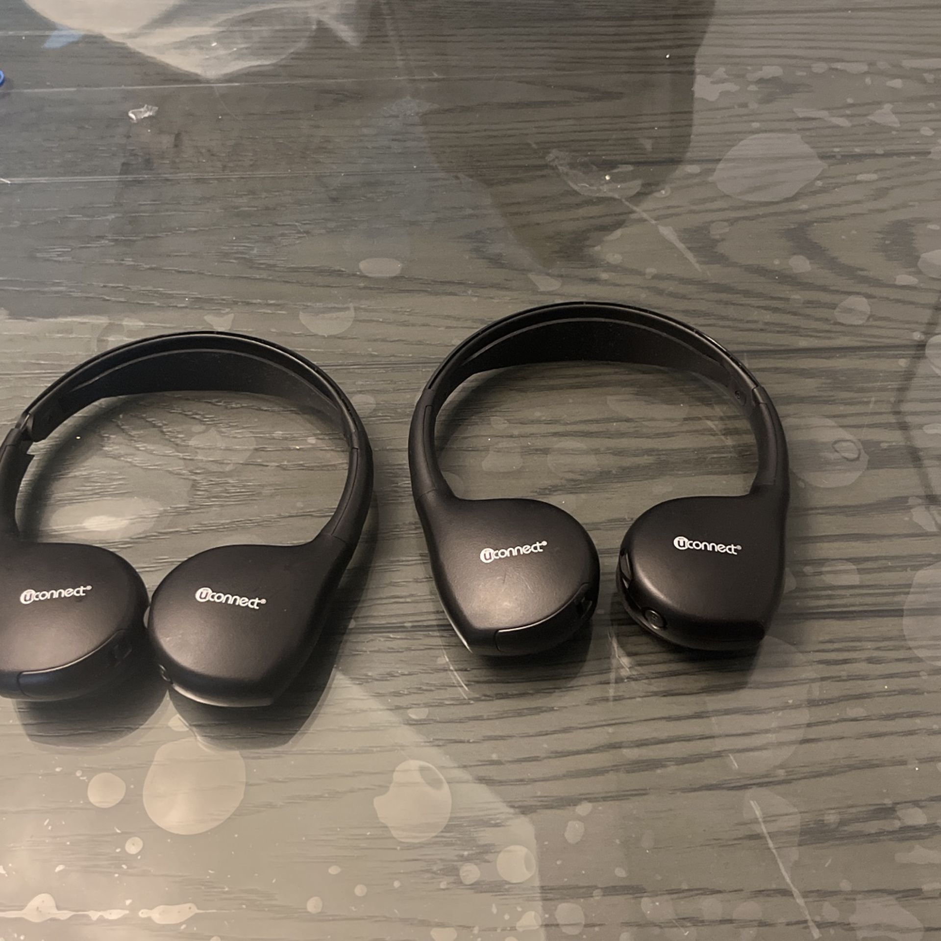 U Connect Car Stereo Headphones (2 Pairs)