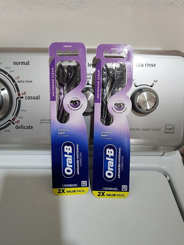 $8 for all. Oral B Toothbrush. Please, READ DESCRIPTION. Hablo español.