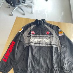 Supreme Set Clothing 