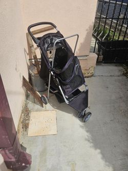 PET/DOG STROLLER $20