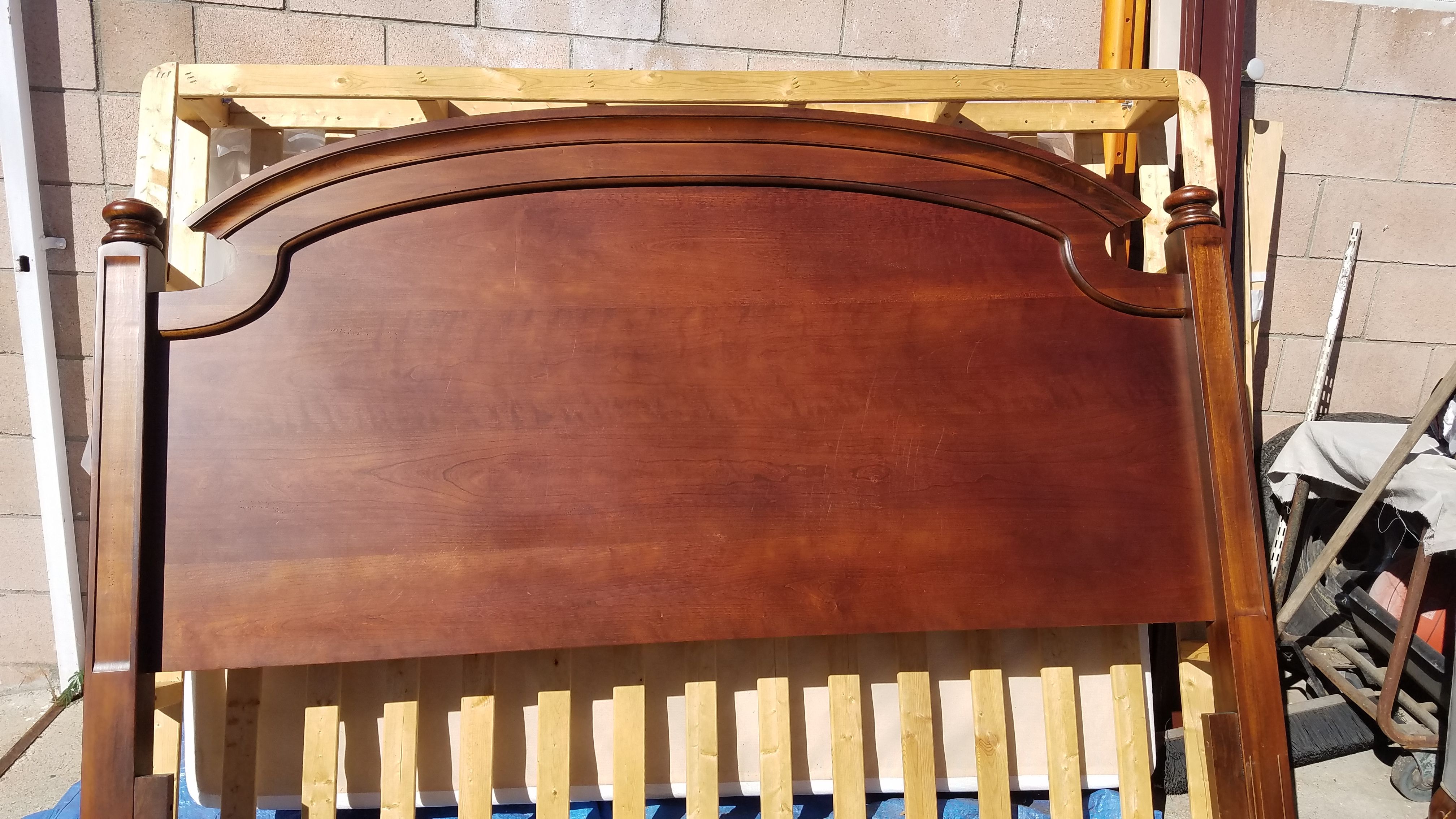 King size headboard, footboard, side rails. Side rails are metal. Bed