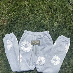 Size M- Grey Denim Tear Cotton Wreath Sweatpants. BRAND NEW. SHIPS FAST.