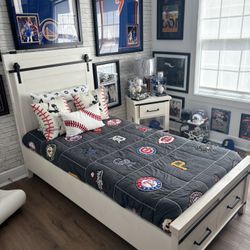 Twin Bedroom Set With Extra Storage From Bobs Brand New 