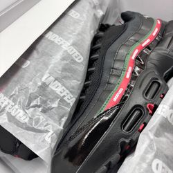 Undefeated Nike Air Max 95 SP 