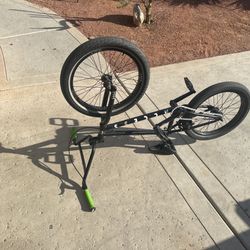 Cult Access, Bmx Bike