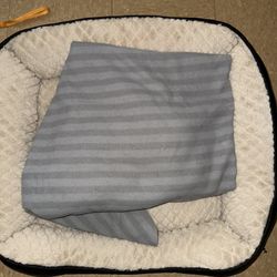 Dog Bed & Blanket Set