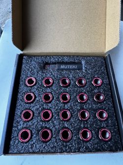 Muteki M12x1.50 lug nuts